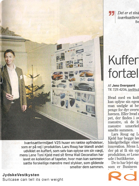 Lars Roug and Lene Toni Kjeld at the House of Innovation opening, Kolding, showcasing the suitcase with integrated weight measurement and innovative wallpaper designs.